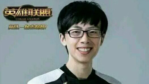 你们尽管吹,我司马老贼笑一下算我输